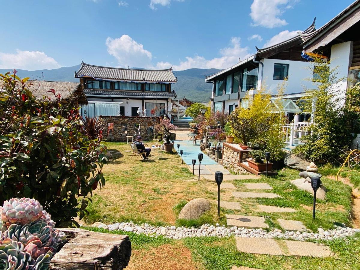 玉龙白沙普宿客栈 Lijiang  Exterior foto